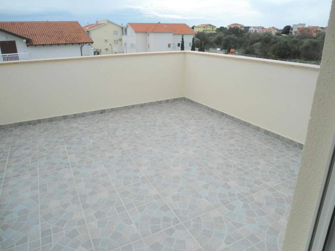 Apartments Slavica Trogir Bilik gambar
